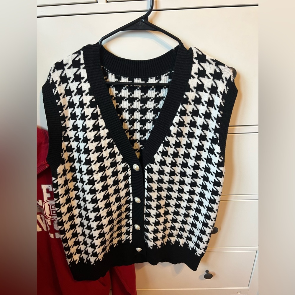 Women’s Vest M